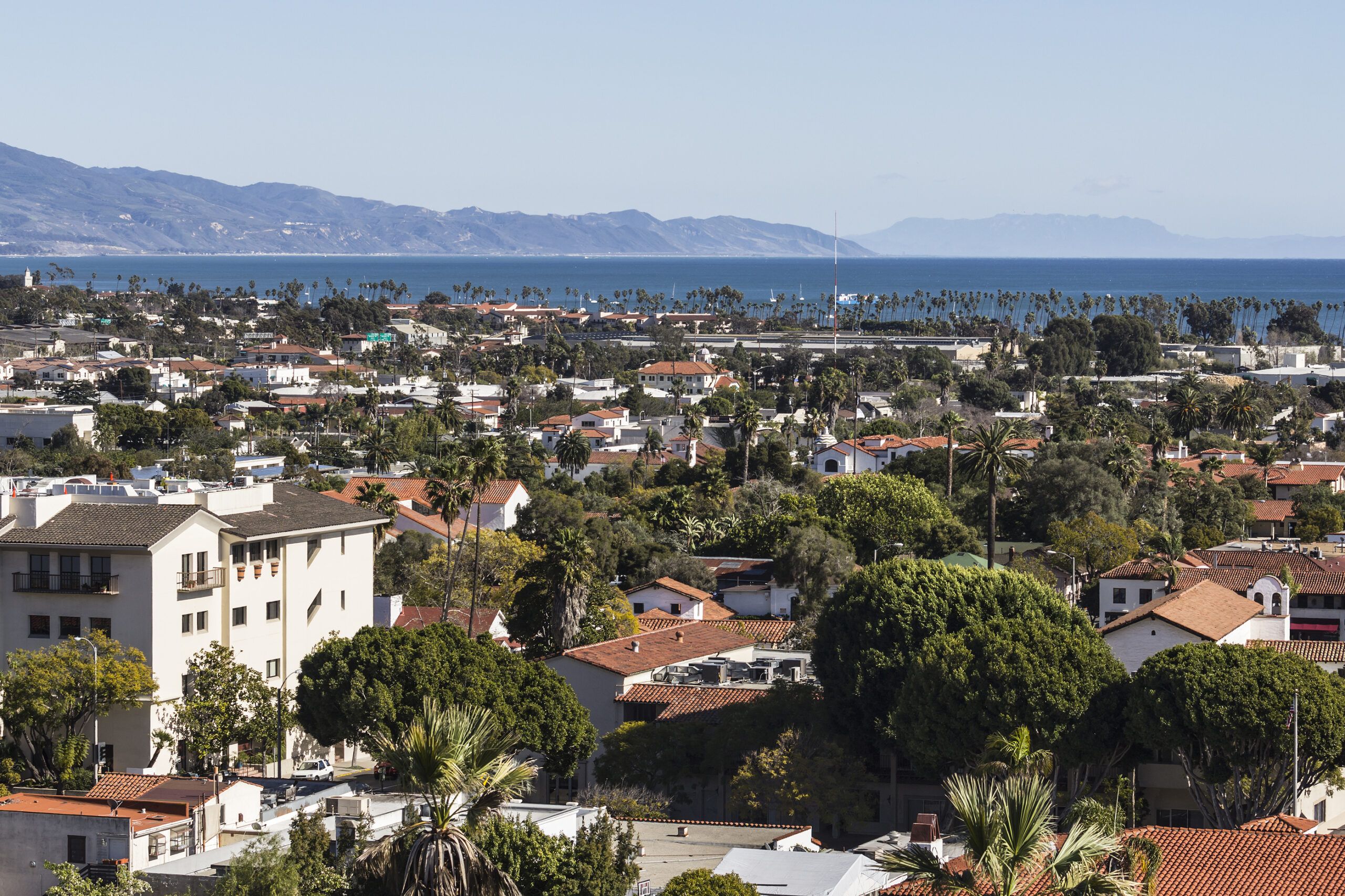 Clear afternoon view of Santa Barbara, California.
